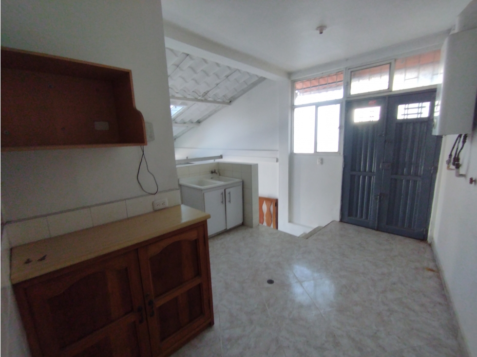 VENTA CASA BELLA VISTA MANIZALES | GARAJE