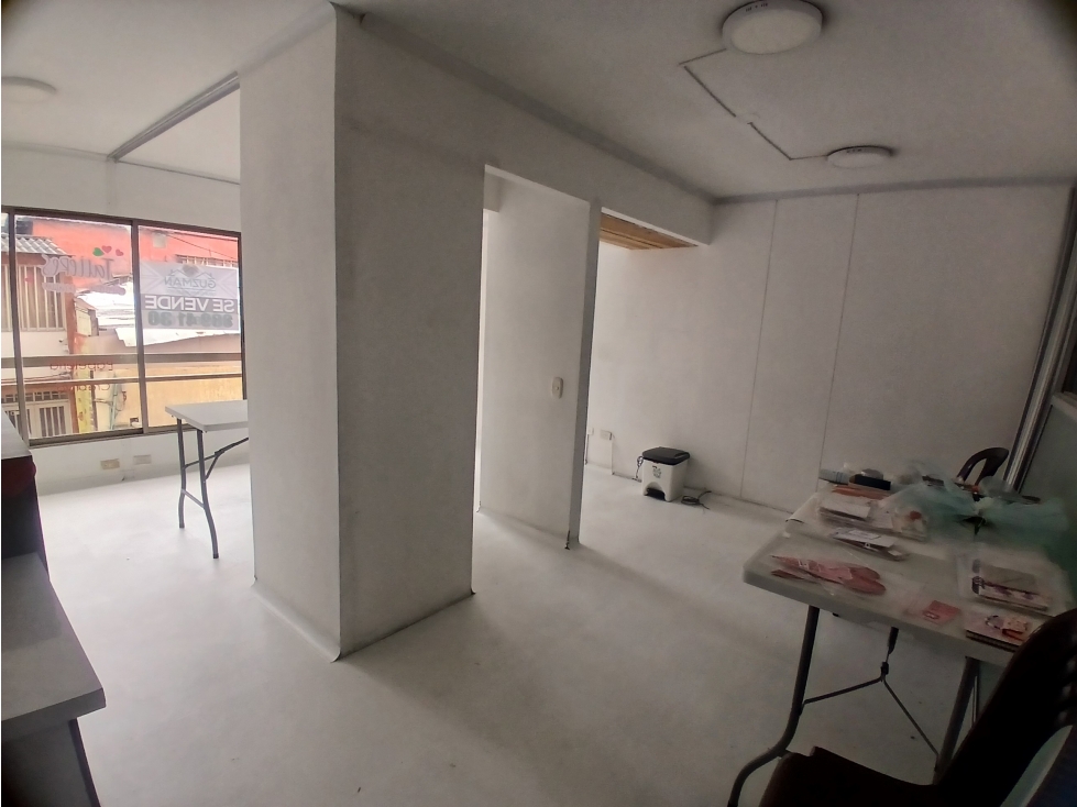 VENTA OFICINA CENTRO MANIZALES | 30MTS2 — foto 2