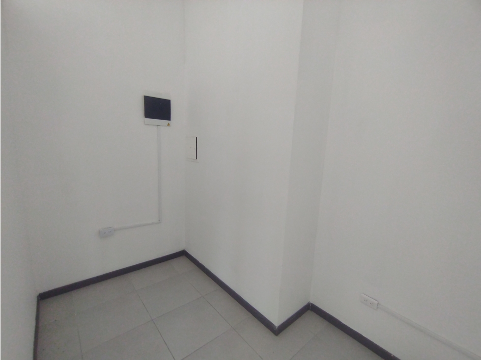 ARRIENDO LOCAL LA SULTANA MANIZALES | 2 PISOS — foto 2