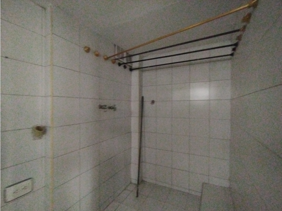 ARRIENDO APARTAESTUDIO GUAYACANES MANIZALES | SECTOR UNIVERSITARIO — foto 2