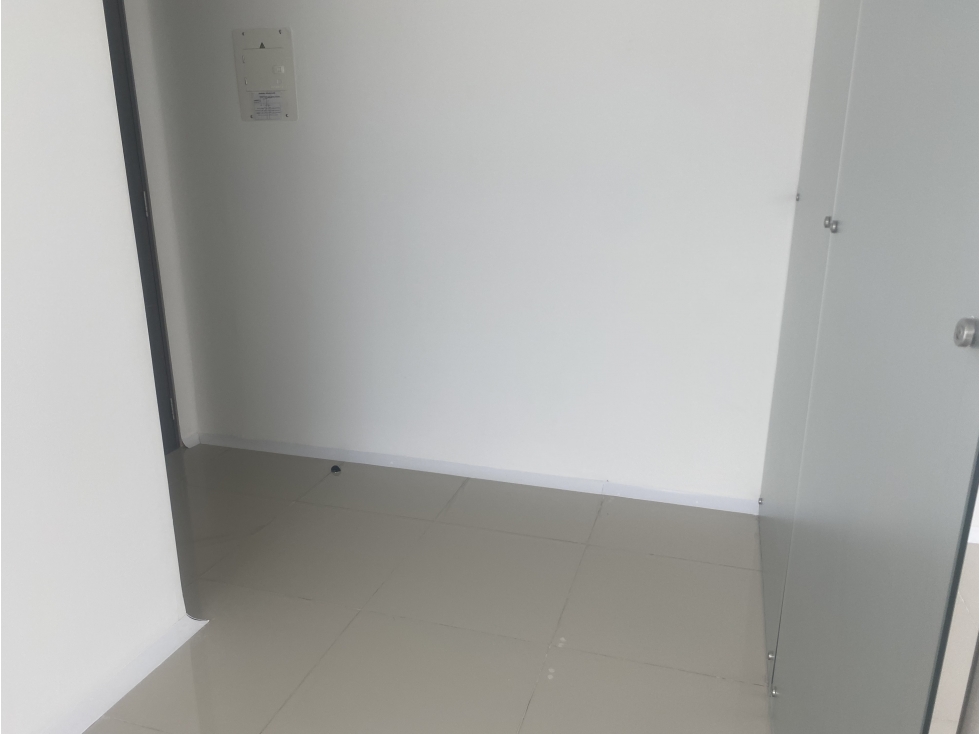 ARRIENDO CONSULTORIO EL CABLE EN MANIZALES — foto 6