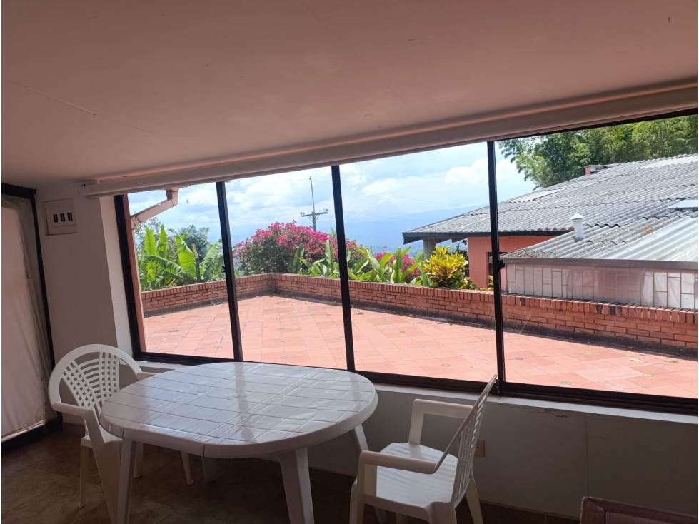 ARRIENDO APARTAESTUDIO AMOBLADO EL ARENILLO MANIZALES | TERRAZA