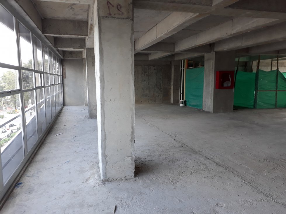 ARRIENDO LOCAL CON PARQUEADERO MILÁN MANIZALES | ARRIENDOS MANIZALES — foto 3