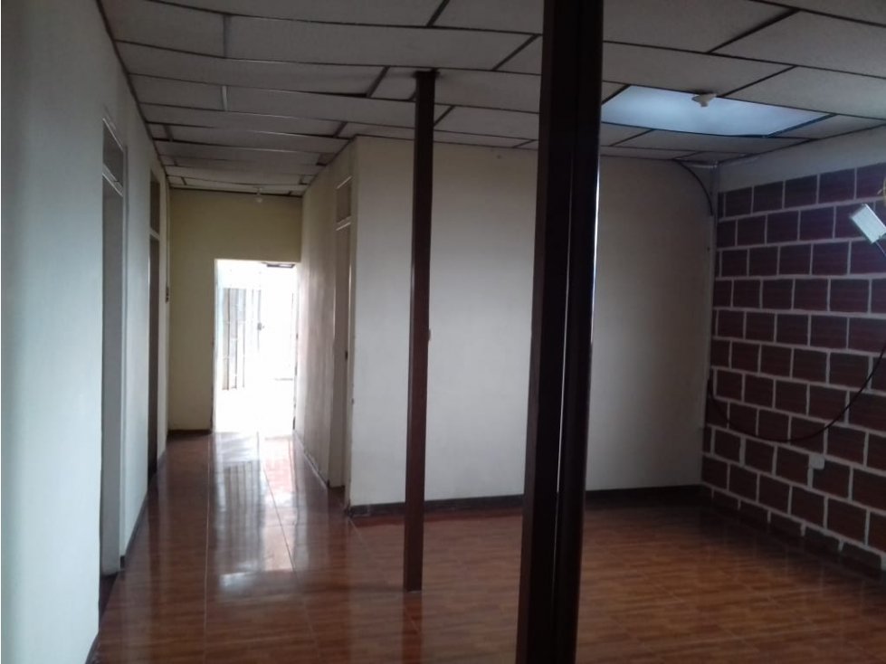 CASA CON RENTA EN VENTA EN CAMPOAMOR MANIZALES | VENTA CASA — foto 4