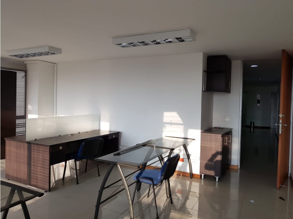 ARRIENDO OFICINA EN PALOGRANDE MANIZALES | ARRIENDOS MANIZALES — foto 4