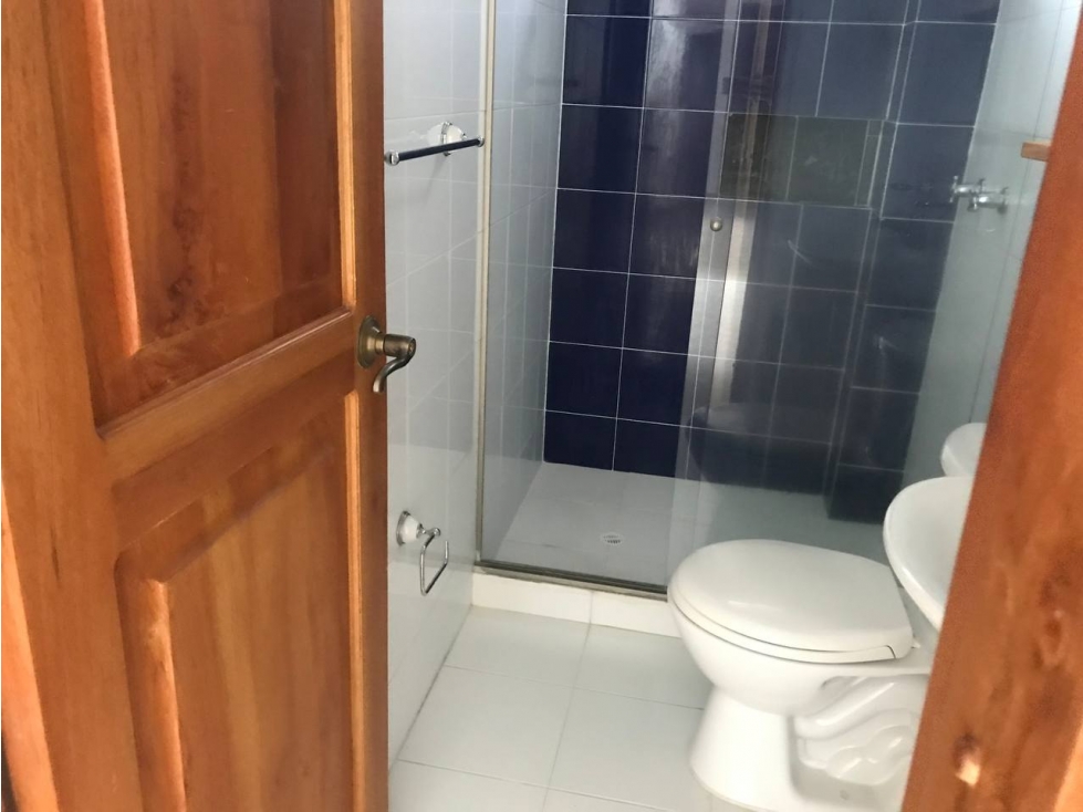 VENTA CASA EN ALHAMBRA, CAMPESTRE CONJUNTO CERRADO MANIZALES — foto 4