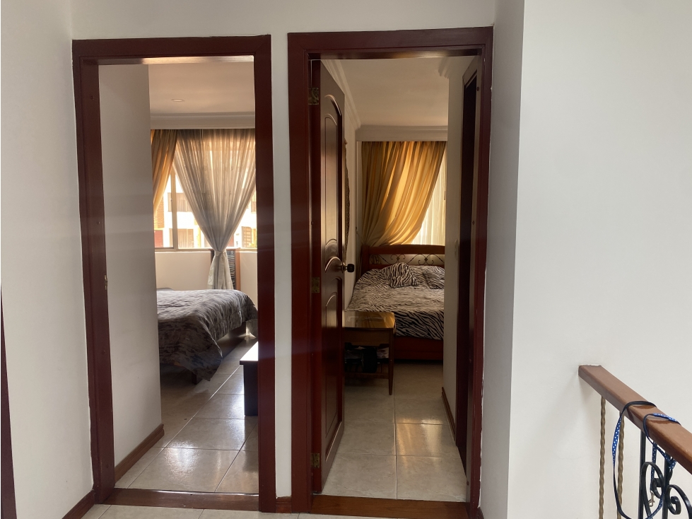 VENTA CASA LAURELES MANIZALES 2 GARAJES | CASAS EN CONJUNTO CERRADO — foto 3