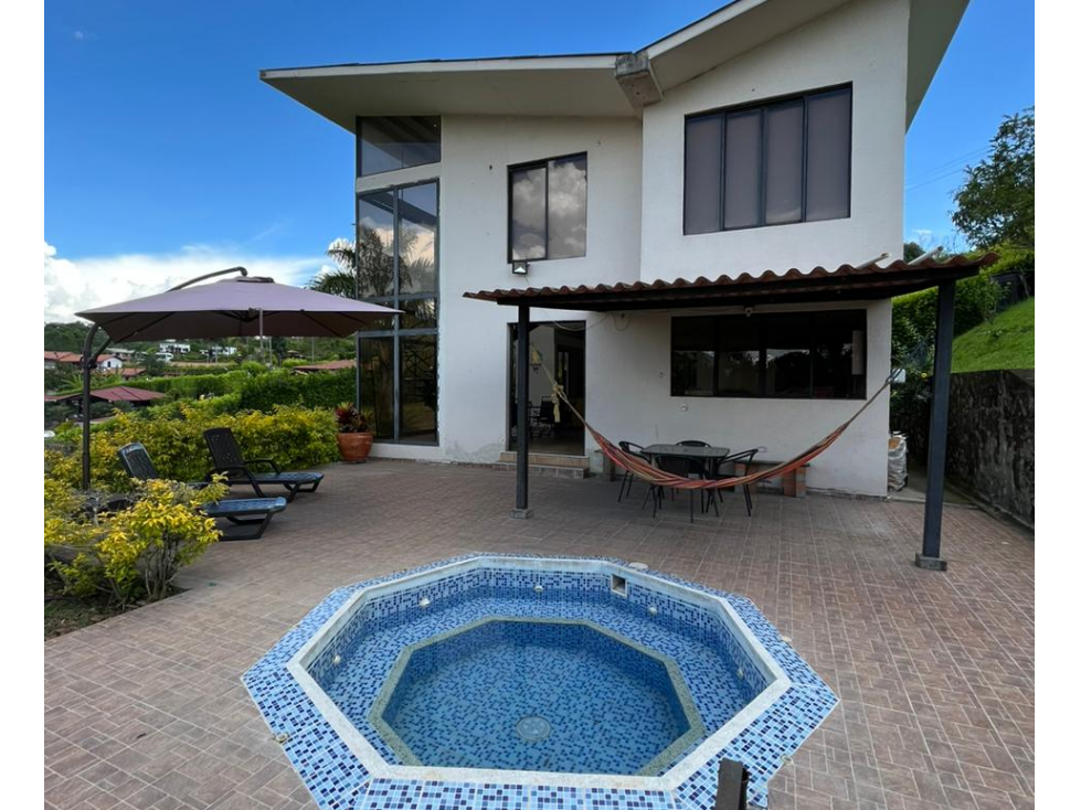 VENTA CASA CAMPESTRE VEREDA PALERMO, KM 41, MANIZALES