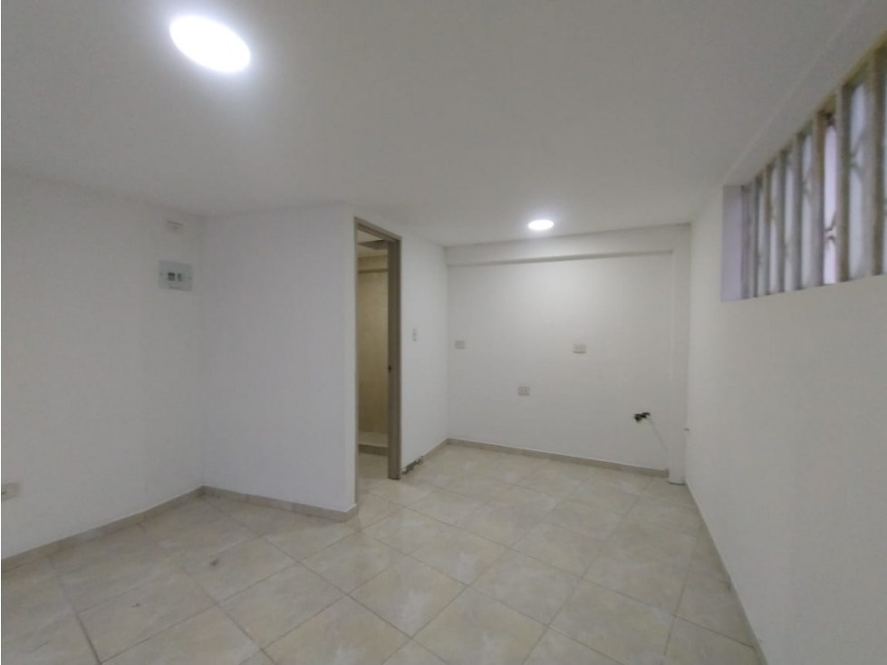 ARRIENDO LOCAL AVENIDA PARALELA MANIZALES 19m² | ARRIENDOS MANIZALES — foto 3
