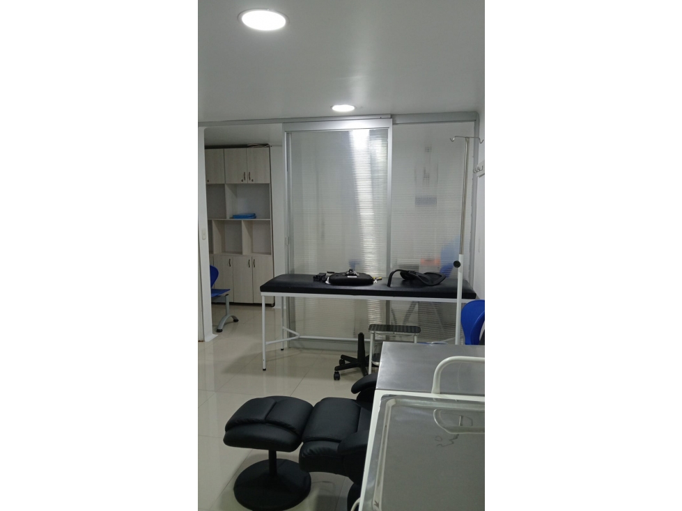 CONSULTORIO EN VENTA EN AVENIDA PARALELA MANIZALES | VENTA OFICINA — foto 3