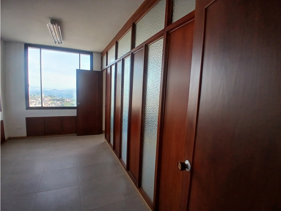 ARRIENDO OFICINA EN CENTRO DE MANIZALES | ARRIENDOS MANIZALES — foto 3