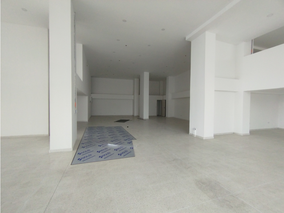ARRIENDO LOCAL CHIPRE MANIZALES | 386MTS2 — foto 3