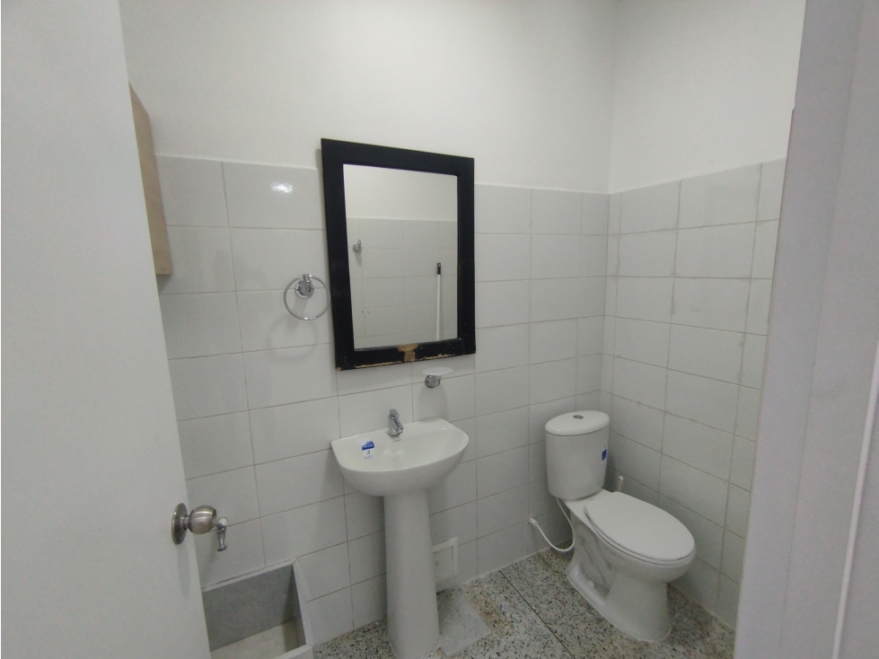 ARRIENDO LOCAL PALERMO MANIZALES | 70MTS2 — foto 3