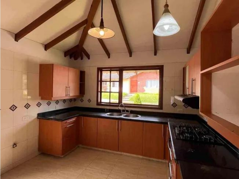 ARRIENDO CASA CAMPESTRE EN LA ALHAMBRA MANIZALES | ARRIENDOS MANIZALES — foto 2
