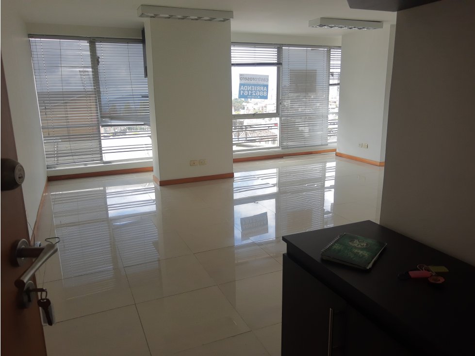 OFICINA EN ARRIENDO EN PALOGRANDE, MANIZALES | ARRIENDOS MANIZALES — foto 4