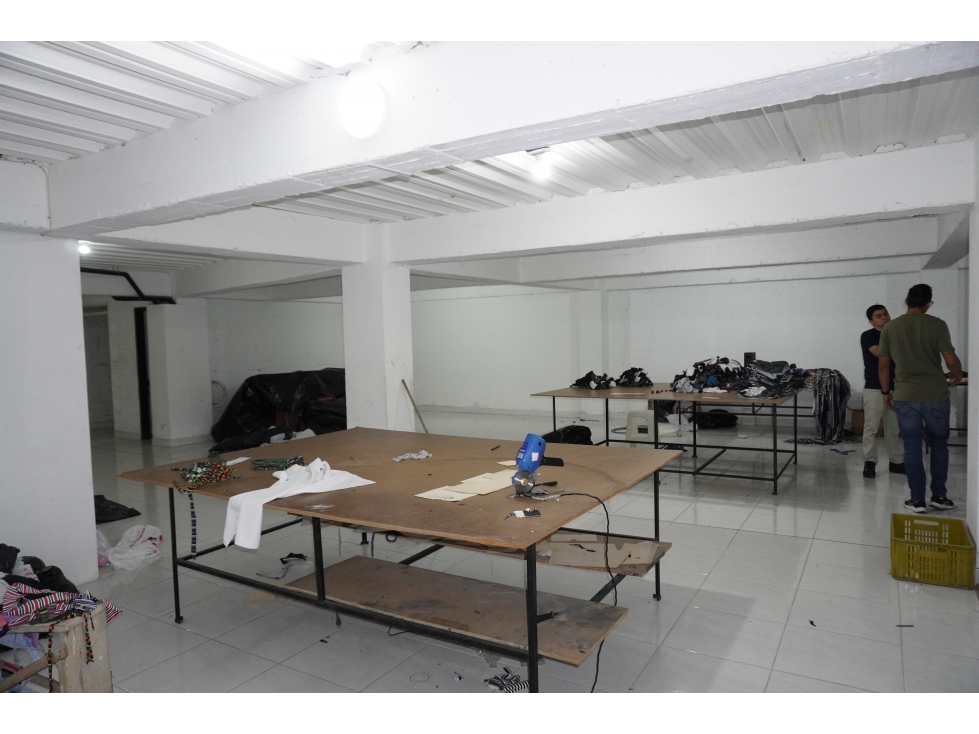 VENTA BODEGA CENTRO VILLAMARÍA 225m² | BODEGAS BARATAS - 4