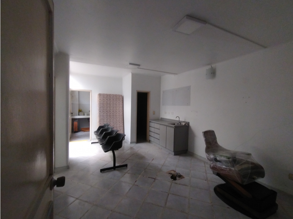 VENTA CASA CON LOCALES EN RENTA EN LLERAS MANIZALES | INMOBILIARIA — foto 4
