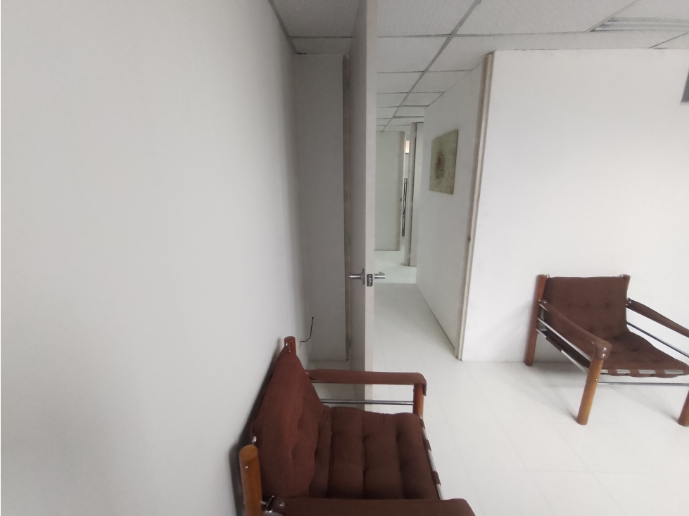 ARRIENDO OFICINA AMOBLADA BELÉN MANIZALES | ARRIENDOS MANIZALES — foto 5
