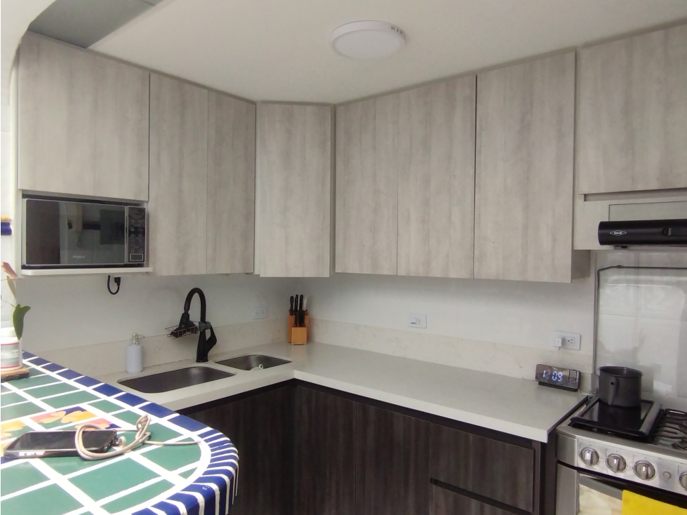VENTA CASA SAN MARCEL MANIZALES | 5 ALCOBAS 4 PISOS — foto 4