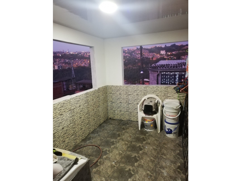 VENTA DE CASA CON RENTA EN URAPANES, VILLAMARIA | CASA EN VENTA — foto 5
