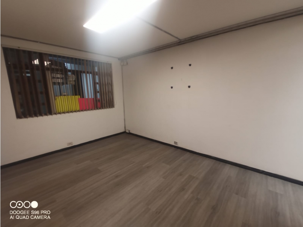ARRIENDO OFICINA EN LA RAMBLA, MANIZALES | ARRIENDOS MANIZALES — foto 6