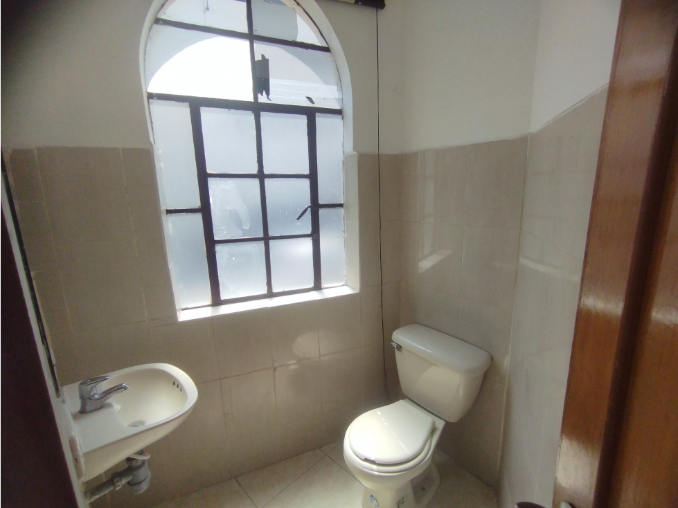 ARRIENDO OFICINA VERSALLES MANIZALES | 25MTS2 — foto 5