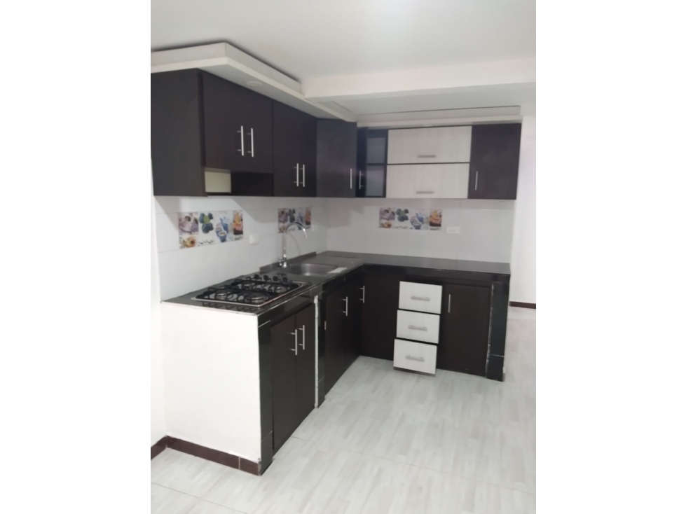 VENTA CASA EN LA ENEA CON RENTA, MANIZALES