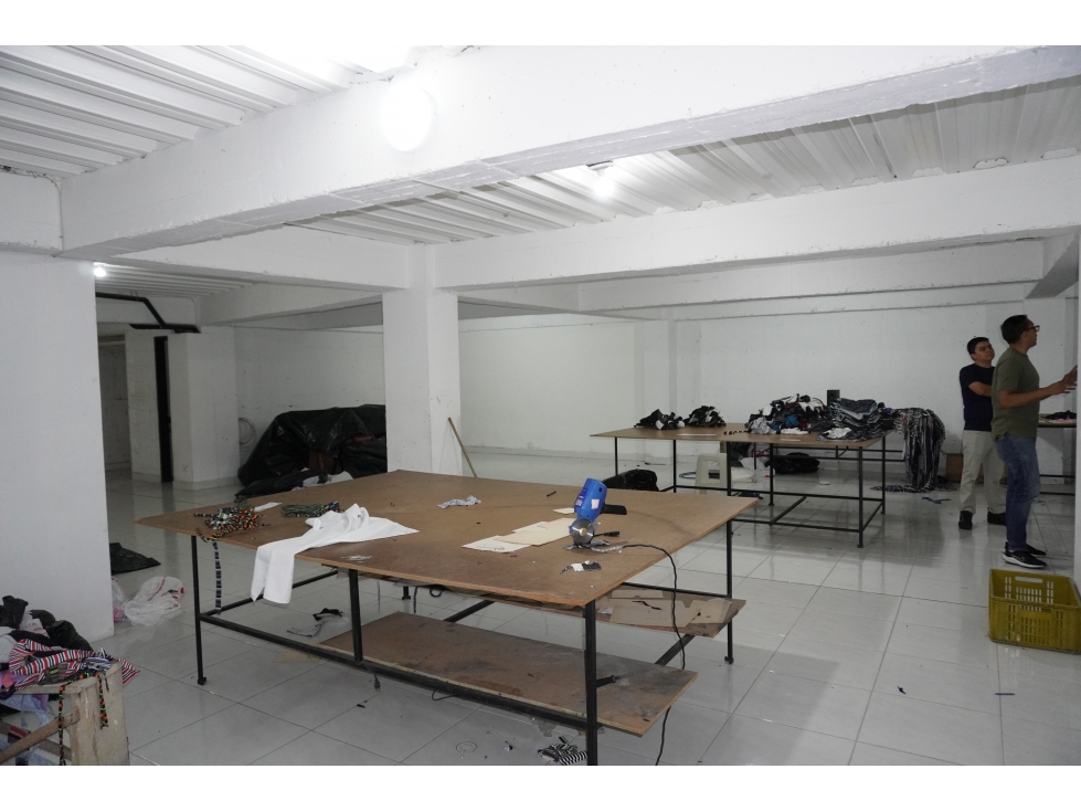 VENTA BODEGA CENTRO VILLAMARÍA 225m² | BODEGAS BARATAS - 6