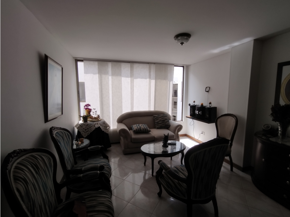 VENTA APARTAMENTO VERSALLES MANIZALES GARAJE | INMOBILIARIA MANIZALES — foto 2