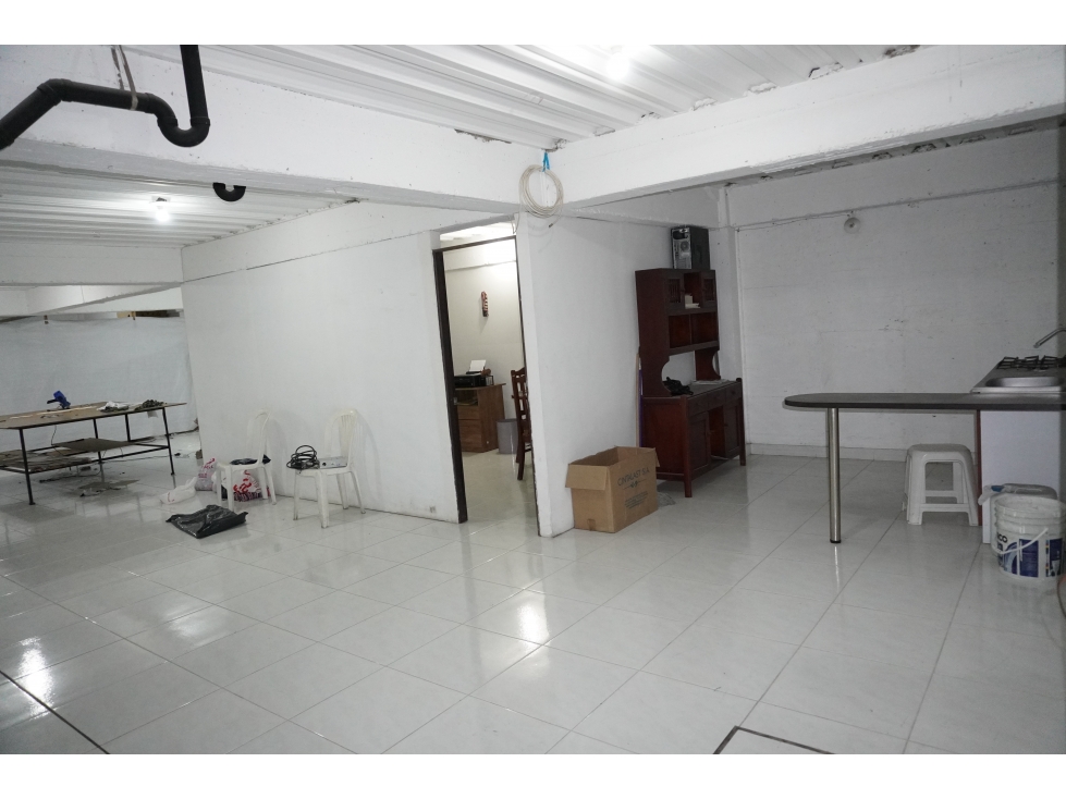 VENTA BODEGA CENTRO VILLAMARÍA 225m² | BODEGAS BARATAS - 1