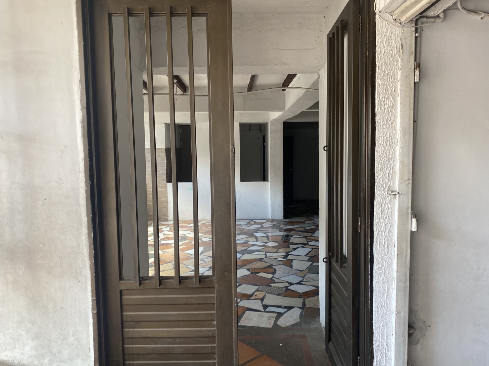 ARRIENDO CASA COMERCIAL VILLAMARIA | 10 SALONES - 7 BAÑOS - 4