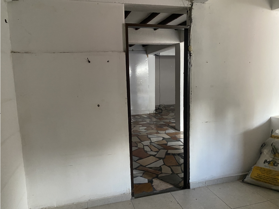 ARRIENDO CASA COMERCIAL VILLAMARIA | 10 SALONES - 7 BAÑOS - 6