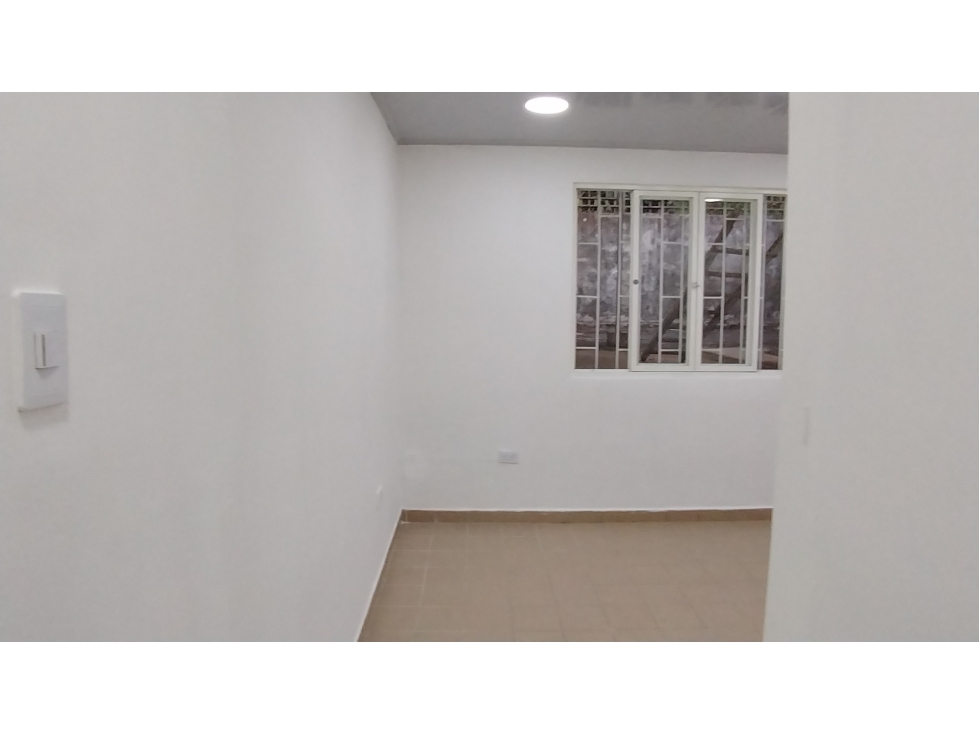 ARRIENDO LOCAL SAN JORGE MANIZALES | 30MTS2 - 6