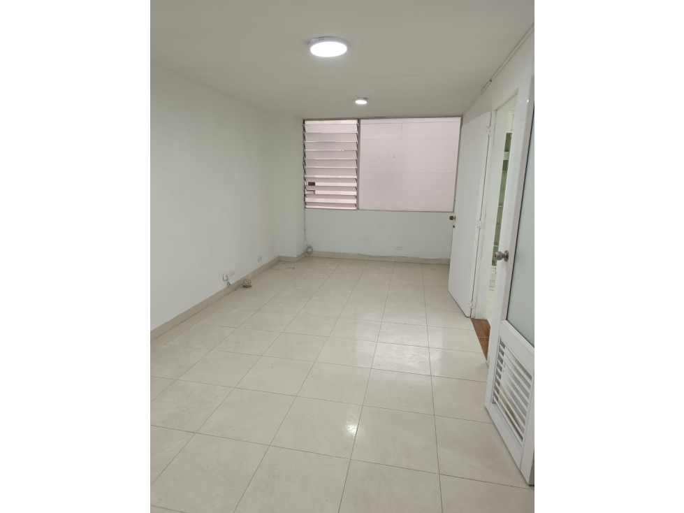 Se Vende Consultorio en la Clínica Risaralda- Pereira