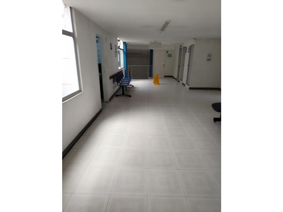 Se vende Consultorio/ Oficina en el Centro de Pereira - 2