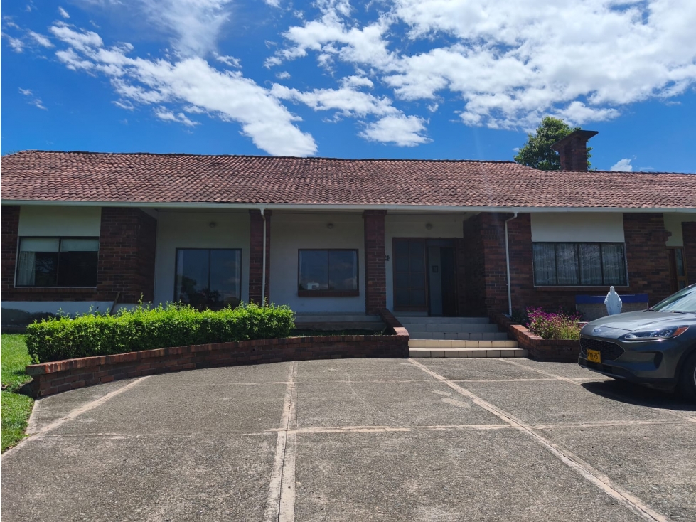 Se vende Casa en Conjunto Cerrado, Cerritos, Pereira — foto 2