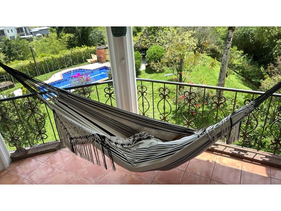 Se Vende casa campestre en Condominio Vía Armenia, Pereira