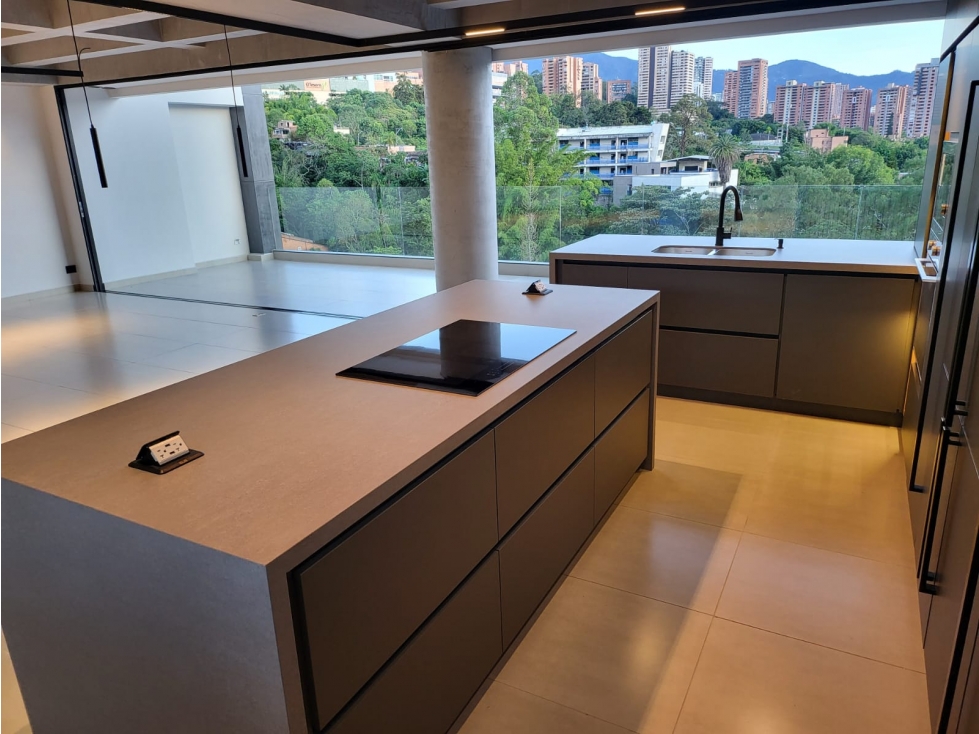 RHBR-12561 Apto en El Poblado, Medellin — foto 3