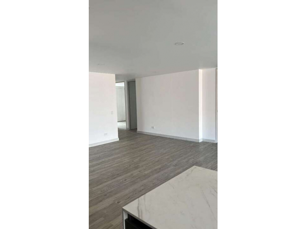 RHBR-12569 Apto en Conquistadores, Laureles — foto 6