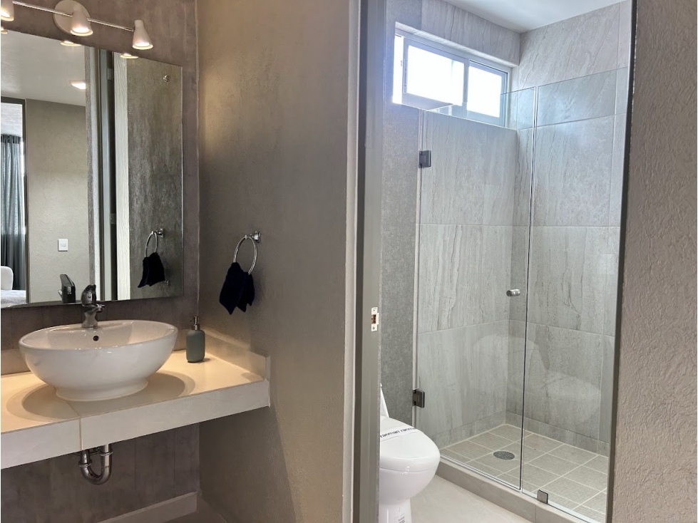 CASA EN VENTA 3 REC.MOD. CATALUÑA LA CARTUJA AGUASCALIENTES