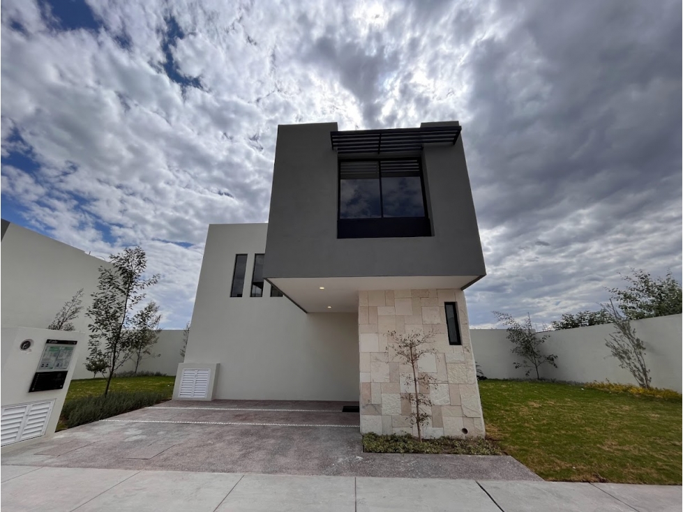 CASA EN VENTA 3 REC. MOD. CARLO ANDREA RESIDENCIAL AGUASCALIENTES