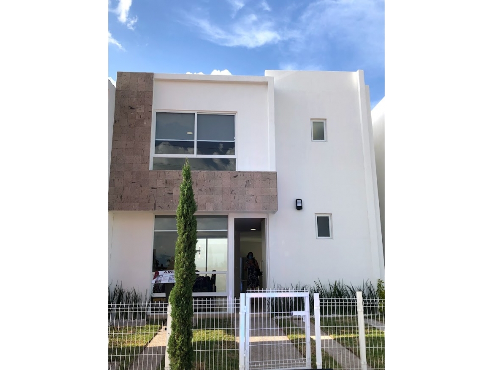 CASA EN VENTA 3 REC.MOD. ARES STACIA AGUASCALIENTES