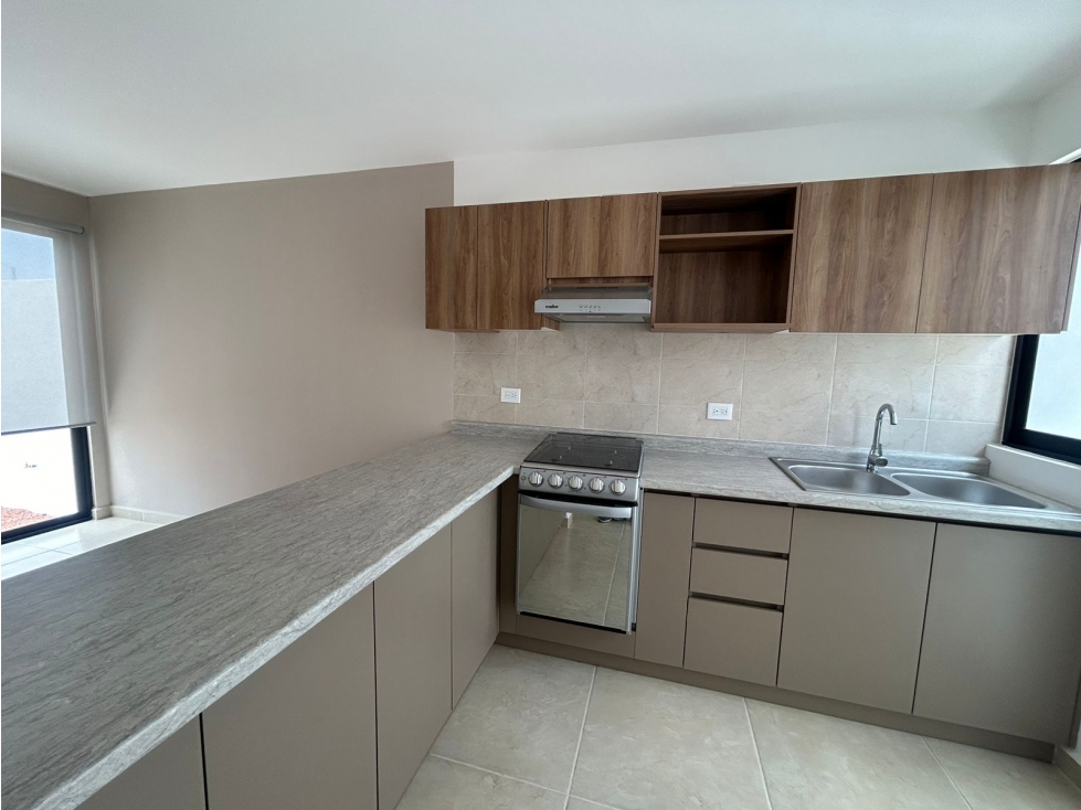 Casas en LA CARTUJA RESIDENCIAL modelo SEGOVIA — foto 4