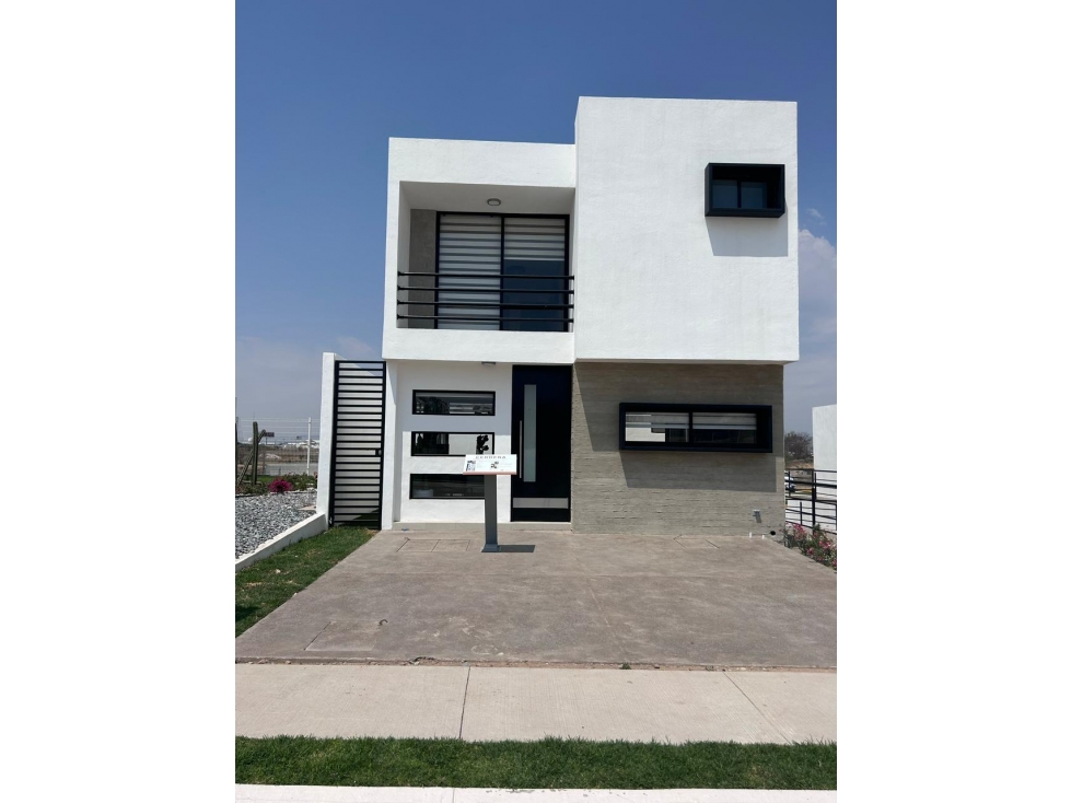 CASA EN VENTA 3 REC.MOD.CERDEÑA VIÑEDOS RIVIER AGUASCALIENTES