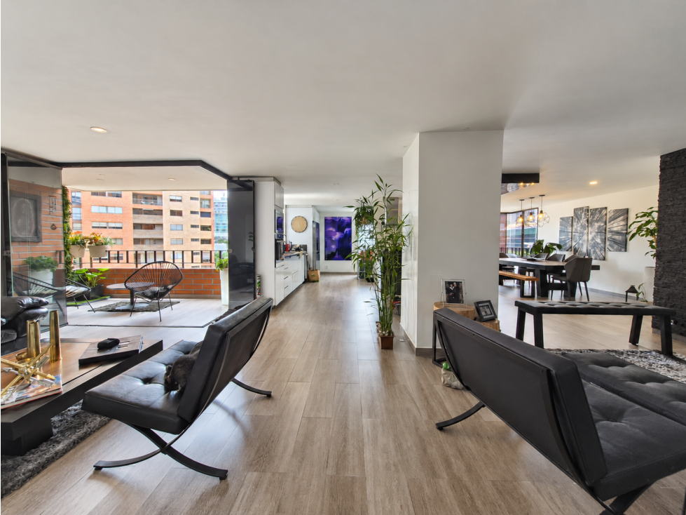APARTAMENTO EN VENTA MILLA DE ORO (Cerca a Oviedo) Poblado Medellín