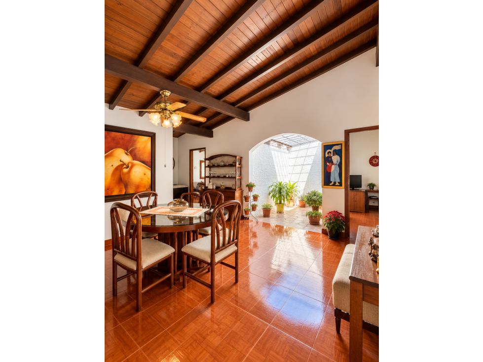 Lote con Casa en Venta | La Almería, Medellín — foto 2