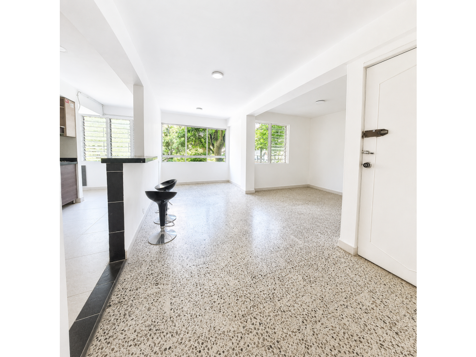 VENTA APARTAMENTO CON FABULOSA TERRAZA EN CALASANZ — foto 4