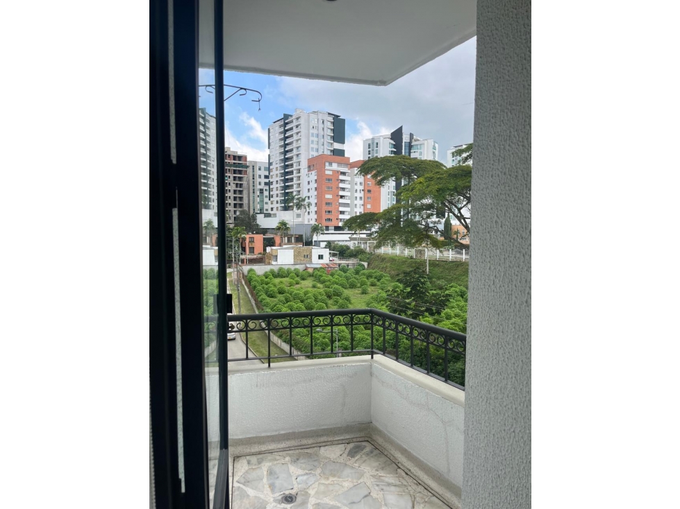 APARTAMENTO AMPLIO EN CONJUNTO SECTOR CASTELLANA CERCA HOTEL MOCAWA — foto 3