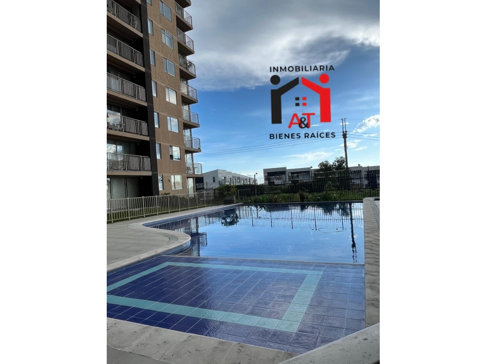 EXCELENTE UBICACION ACABADOS VISTA E ILUMINACION EN CONJUNTO NORTE — foto 2