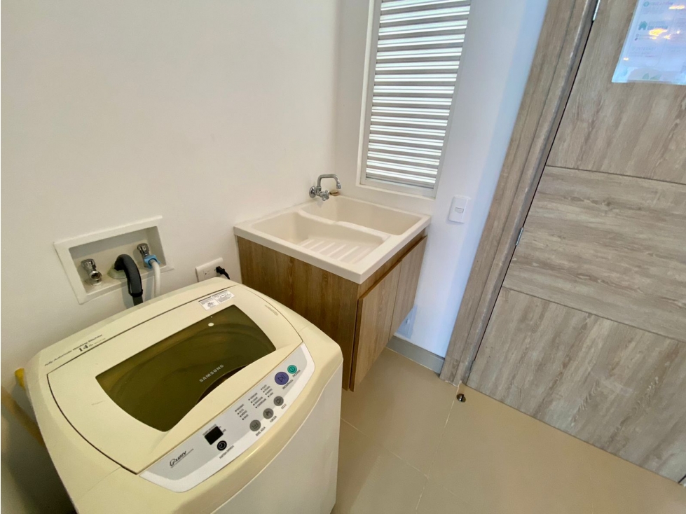 SE VENDE APARTAMENTO DE USO TURISTICO EN PLAYA SALGUERO — foto 6